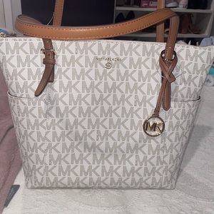 Michael Kors purse